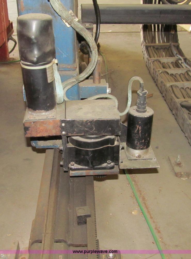 image for item AQ9922 1993 MG plasma cutting system