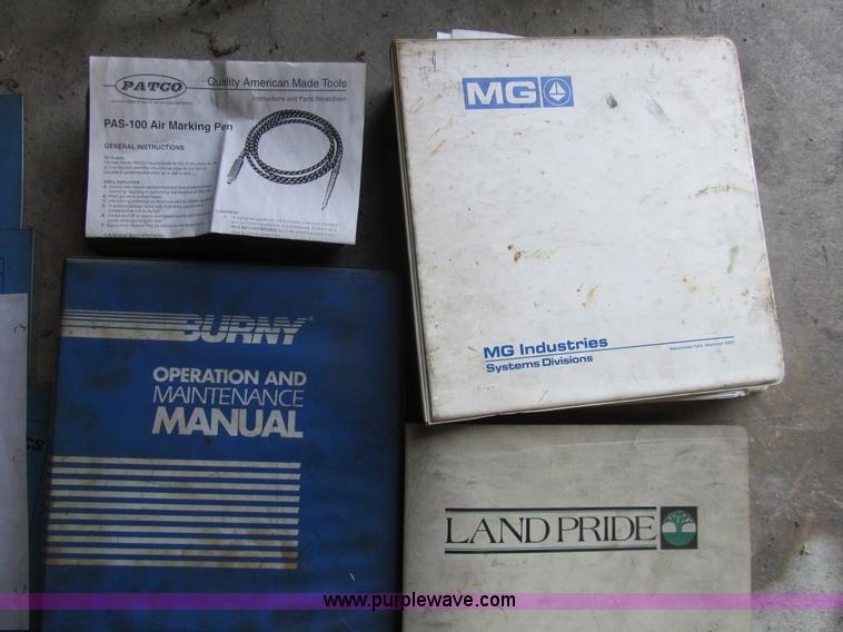 image for item AQ9922 1993 MG plasma cutting system