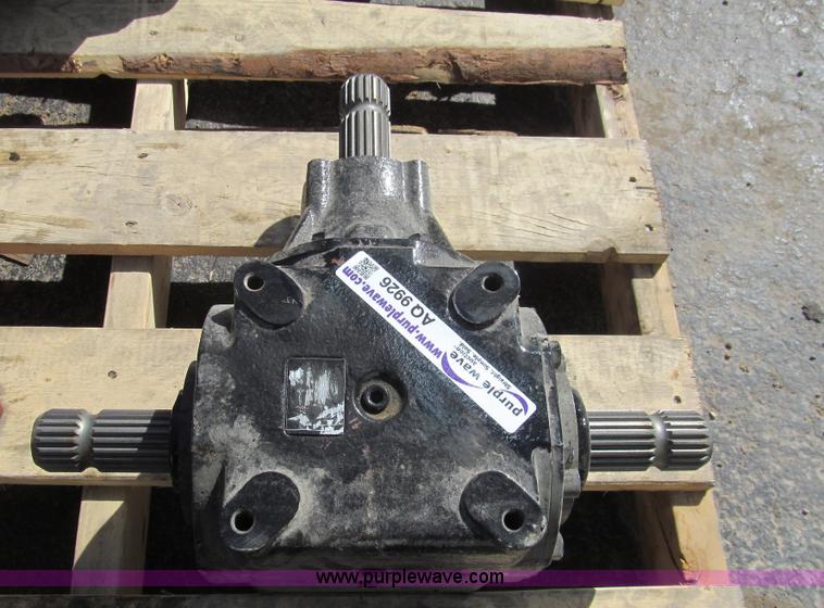 image for item AQ9926 T-box