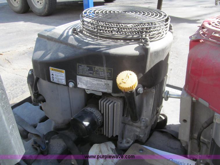 image for item AQ9931 Kawasaki 25 HP gas engine