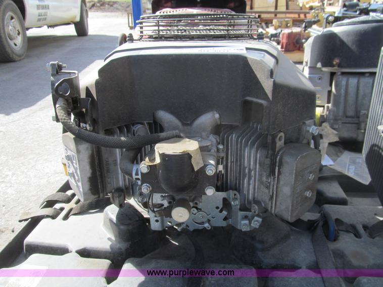 image for item AQ9931 Kawasaki 25 HP gas engine