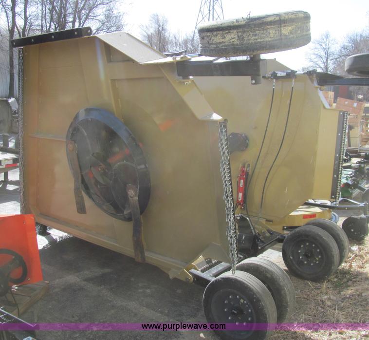 image for item AQ9934 Land Pride RC3620 rotary mower