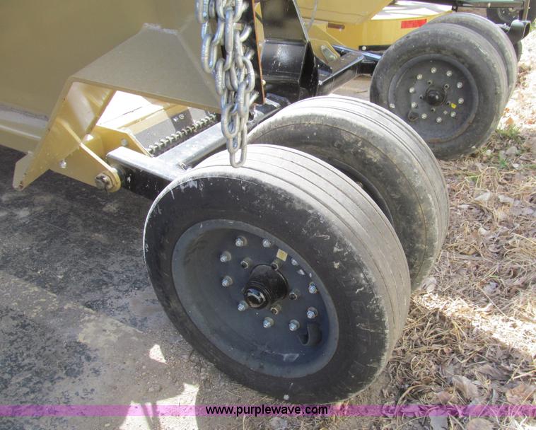 image for item AQ9934 Land Pride RC3620 rotary mower