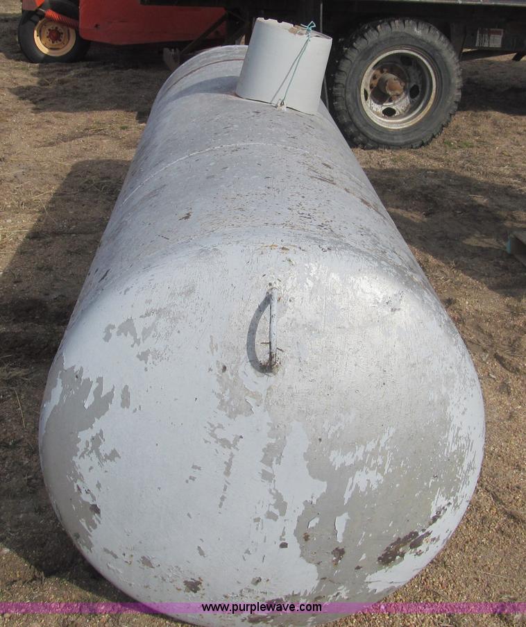 image for item AY9810 Propane tank