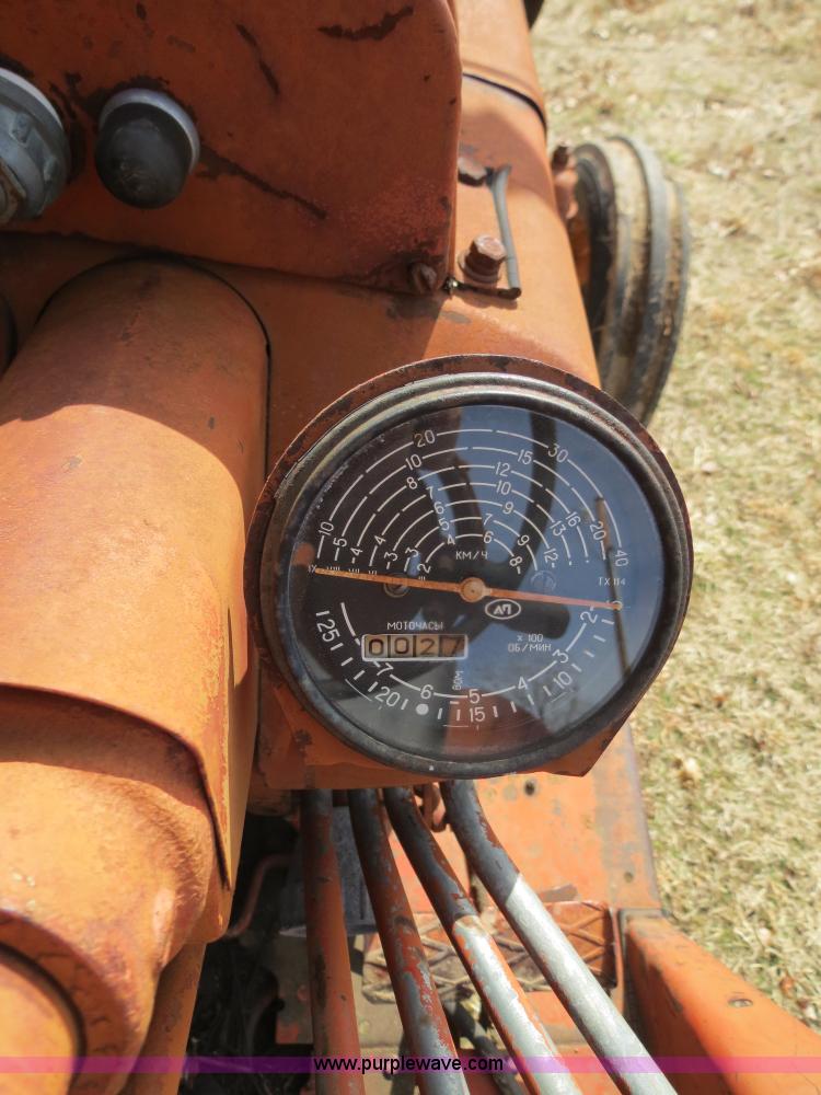 image for item B4878 1972 Belarus 520 tractor