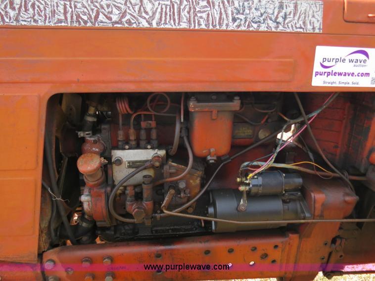 image for item B4878 1972 Belarus 520 tractor