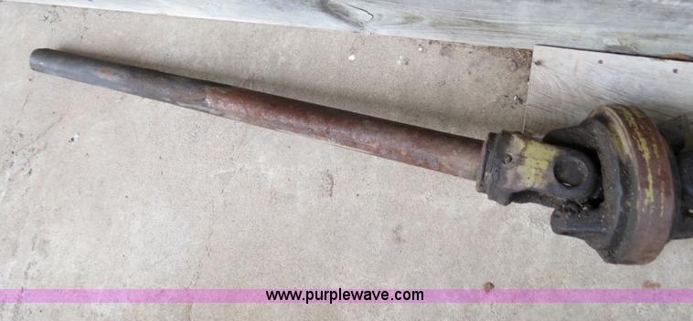 image for item B4884 1997 Vermeer 604K round baler