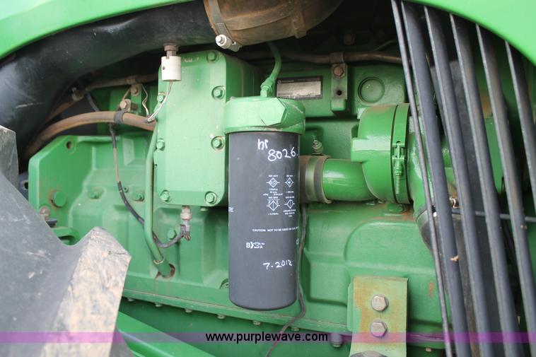 image for item C3772 2001 John Deere 9300 4WD tractor