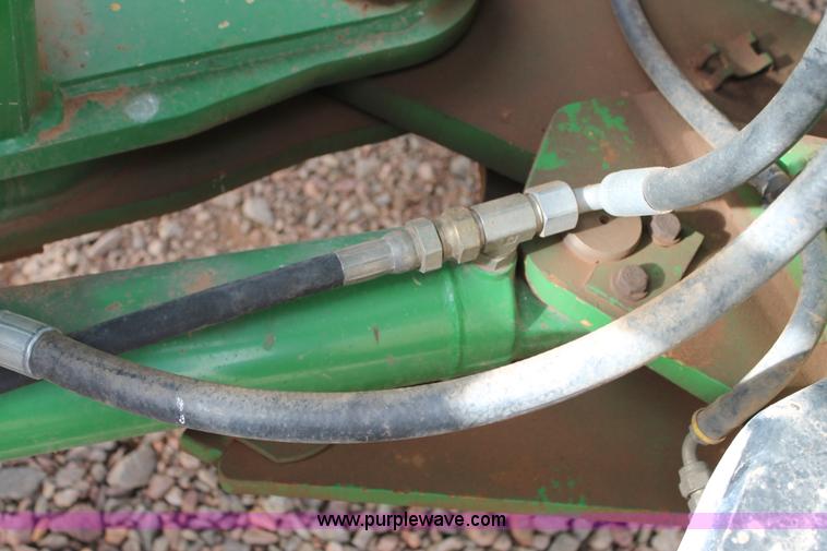 image for item C3772 2001 John Deere 9300 4WD tractor