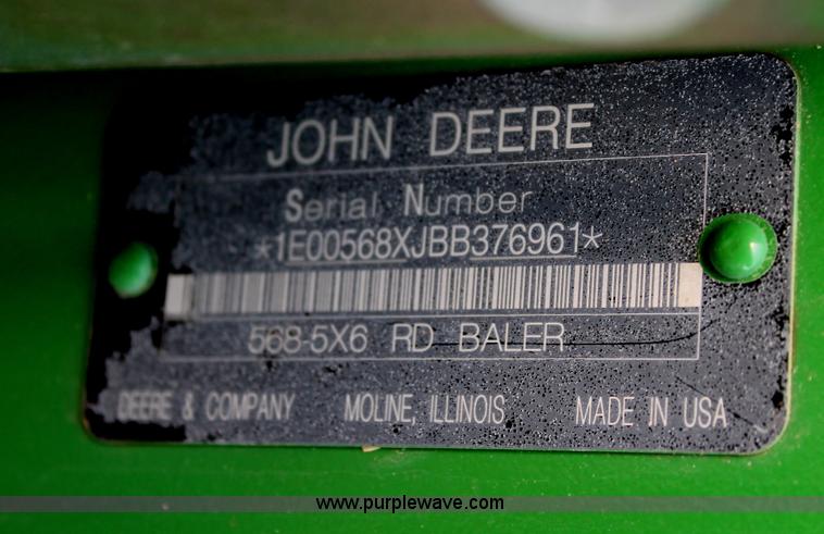 image for item C3776 2011 John Deere 568 round baler