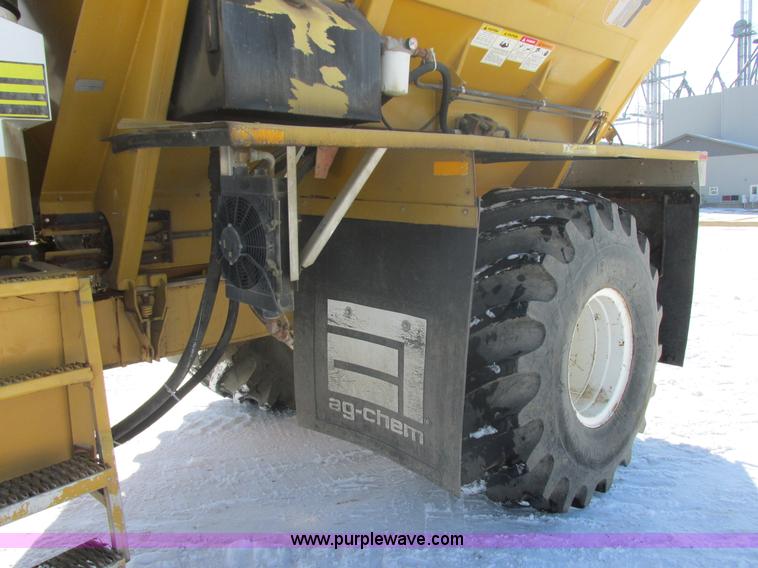image for item E5285 1991 Ag-Chem TerraGator 1803 dry spreader