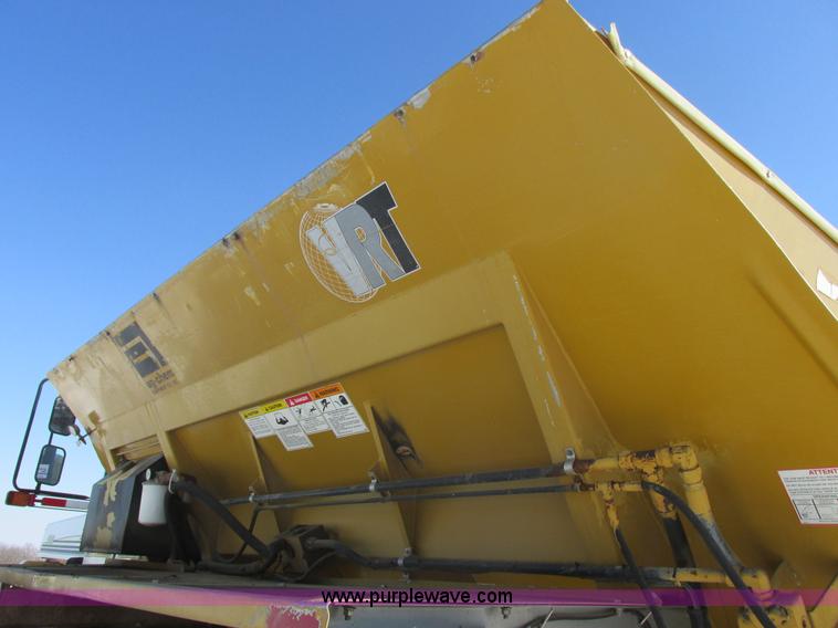 image for item E5285 1991 Ag-Chem TerraGator 1803 dry spreader