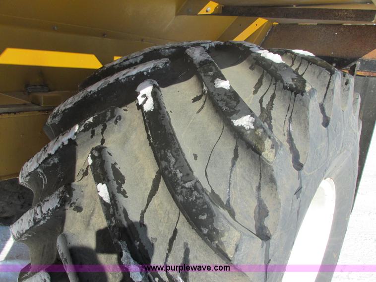 image for item E5285 1991 Ag-Chem TerraGator 1803 dry spreader