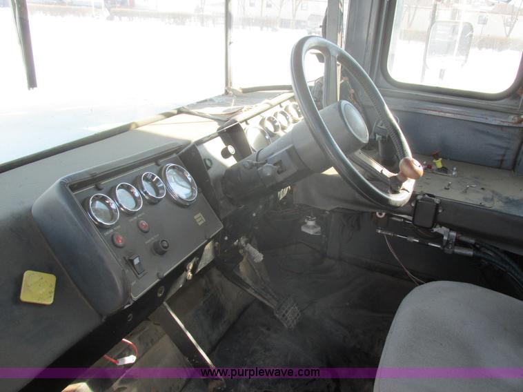 image for item E5285 1991 Ag-Chem TerraGator 1803 dry spreader