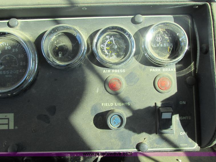 image for item E5285 1991 Ag-Chem TerraGator 1803 dry spreader