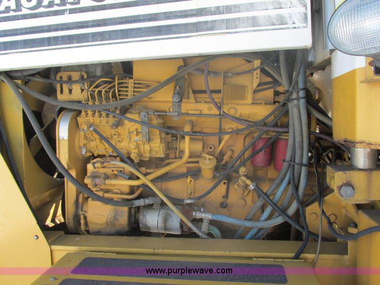 image for item E5285 1991 Ag-Chem TerraGator 1803 dry spreader