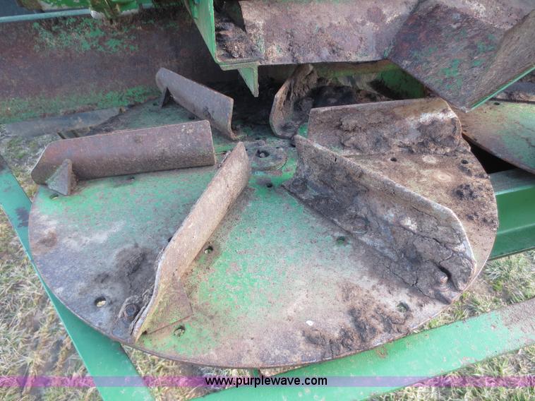 image for item F6839 BBI 20' manure spreader