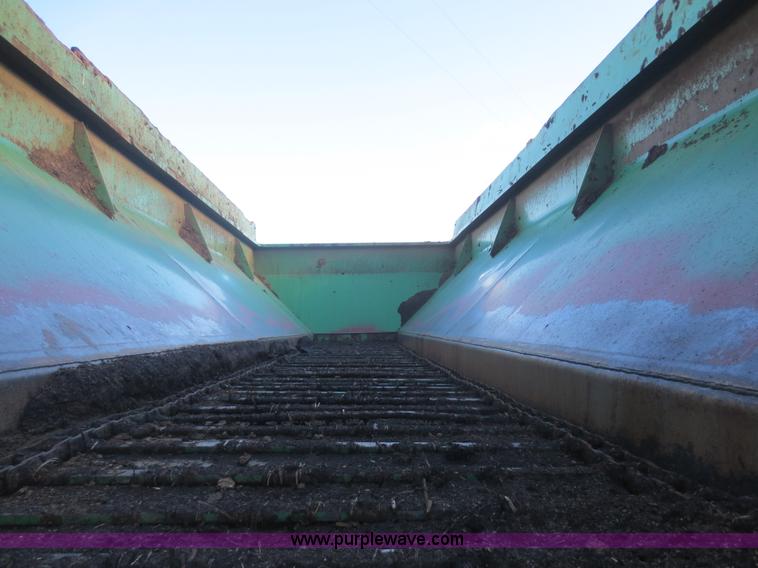 image for item F6839 BBI 20' manure spreader