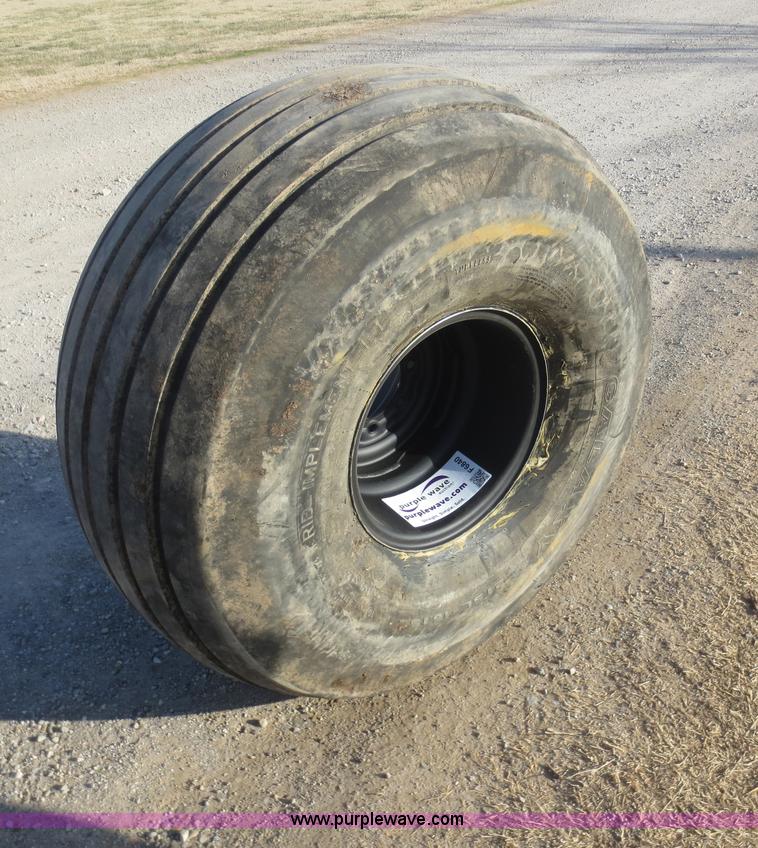 image for item F6840 Implement wheel and tire