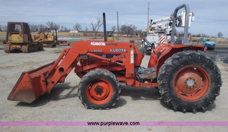 image for item F6847 1991 Kubota L4850 MFWD tractor