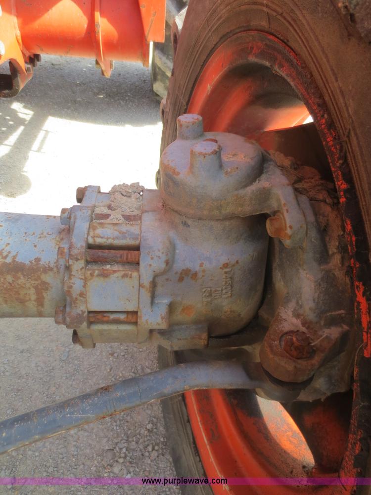 image for item F6847 1991 Kubota L4850 MFWD tractor