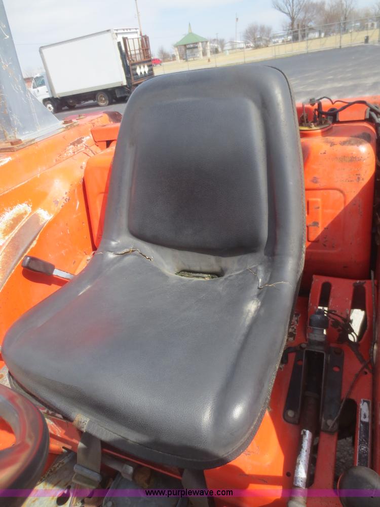 image for item F6847 1991 Kubota L4850 MFWD tractor