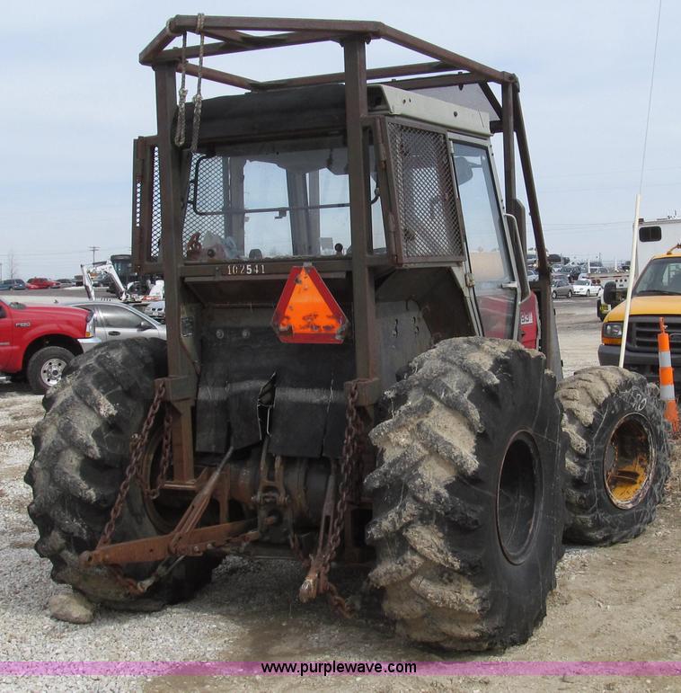 image for item G2315 1993 Massey-Ferguson 393 MFWD tractor