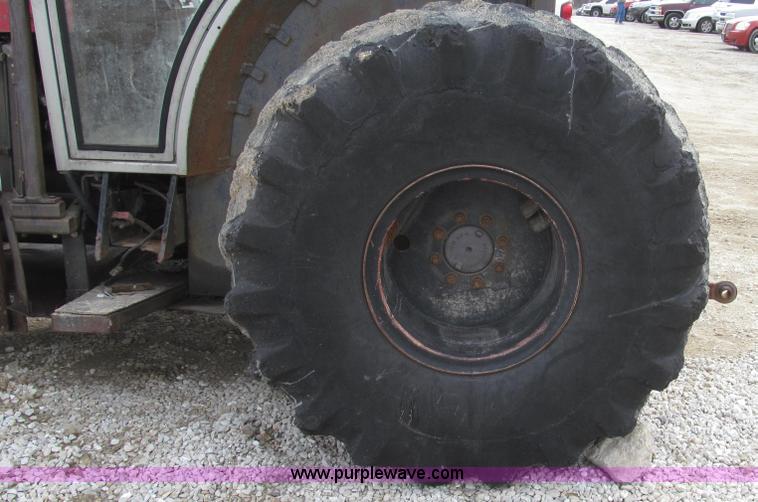 image for item G2315 1993 Massey-Ferguson 393 MFWD tractor