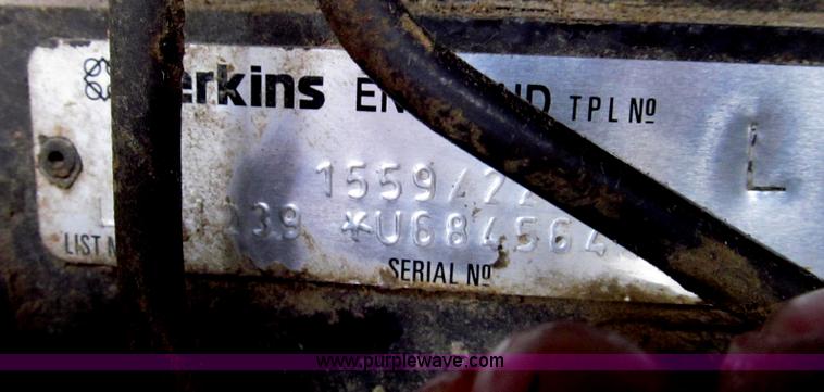 image for item G2315 1993 Massey-Ferguson 393 MFWD tractor