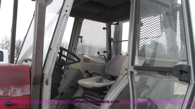 image for item G2315 1993 Massey-Ferguson 393 MFWD tractor