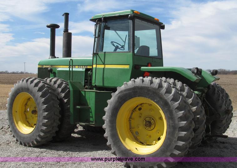 image for item G2320 1980 John Deere 8440 4WD tractor