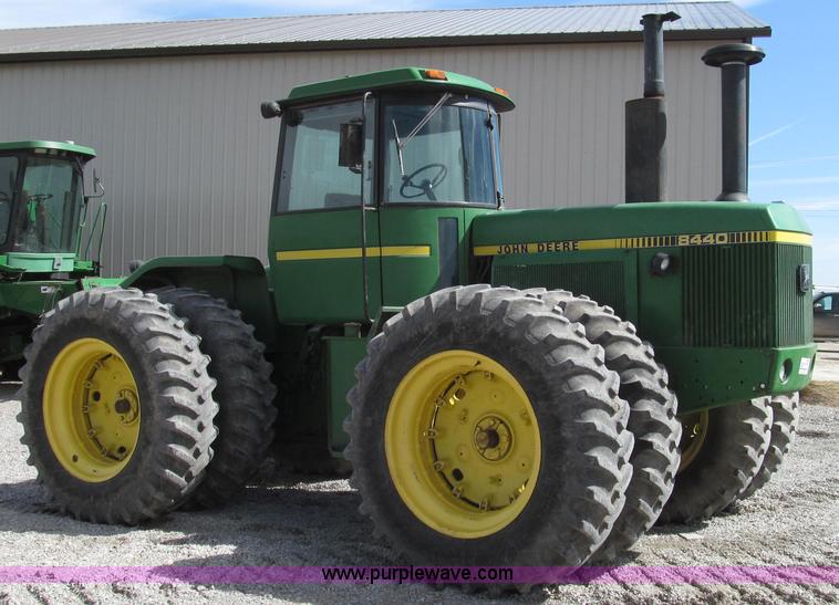 image for item G2320 1980 John Deere 8440 4WD tractor