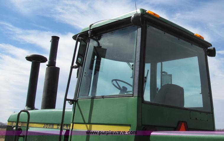 image for item G2320 1980 John Deere 8440 4WD tractor