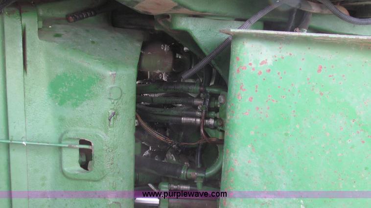 image for item G2320 1980 John Deere 8440 4WD tractor