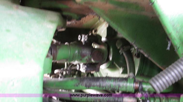 image for item G2320 1980 John Deere 8440 4WD tractor