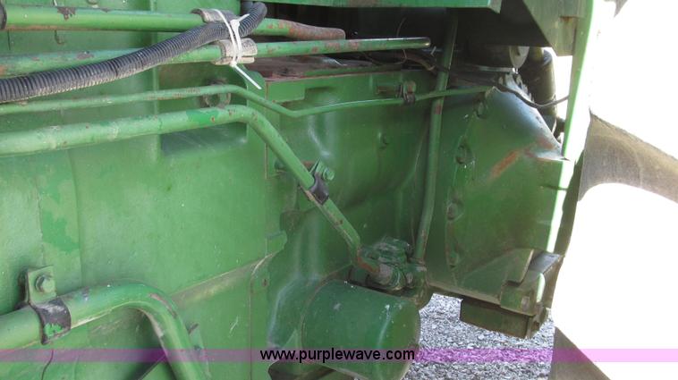 image for item G2320 1980 John Deere 8440 4WD tractor