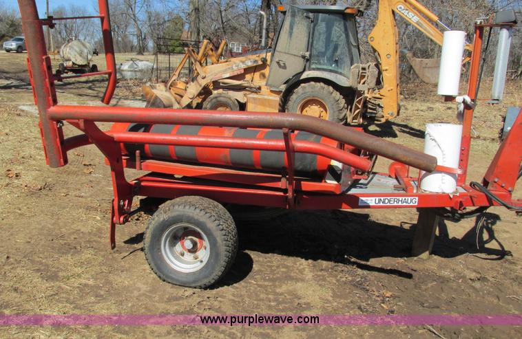 image for item G9339 Underhaug single bale wrap