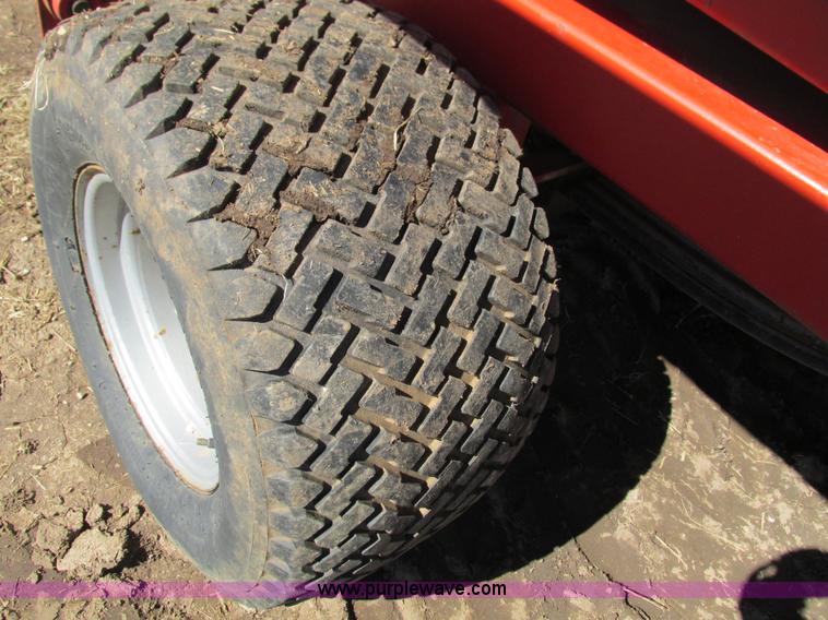 image for item G9339 Underhaug single bale wrap