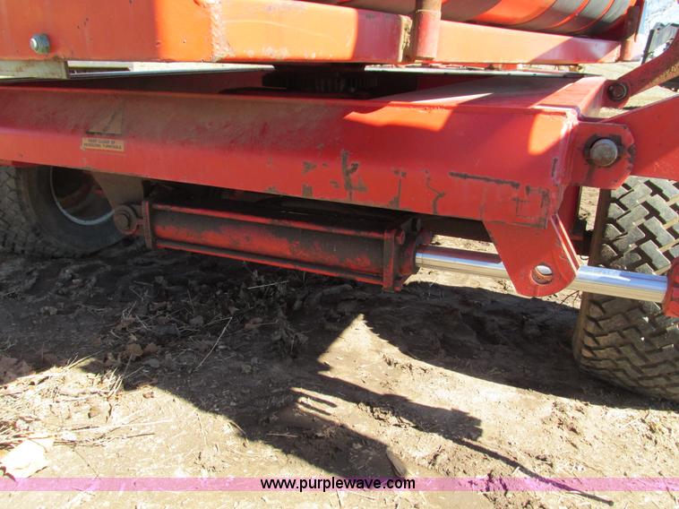 image for item G9339 Underhaug single bale wrap