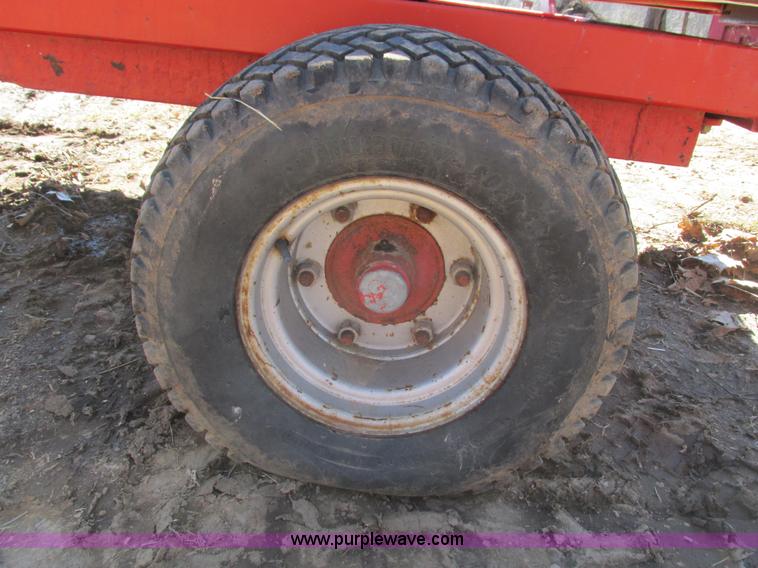 image for item G9339 Underhaug single bale wrap