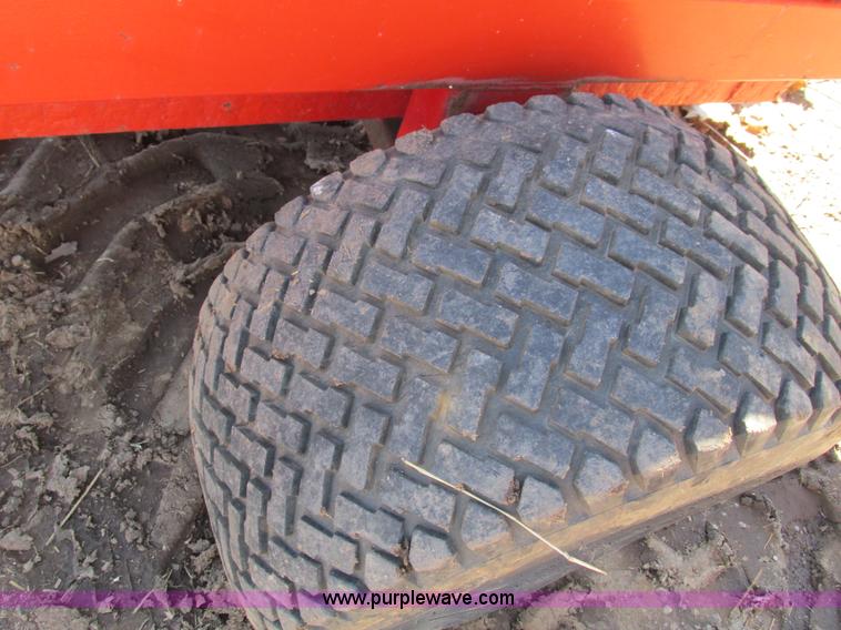 image for item G9339 Underhaug single bale wrap