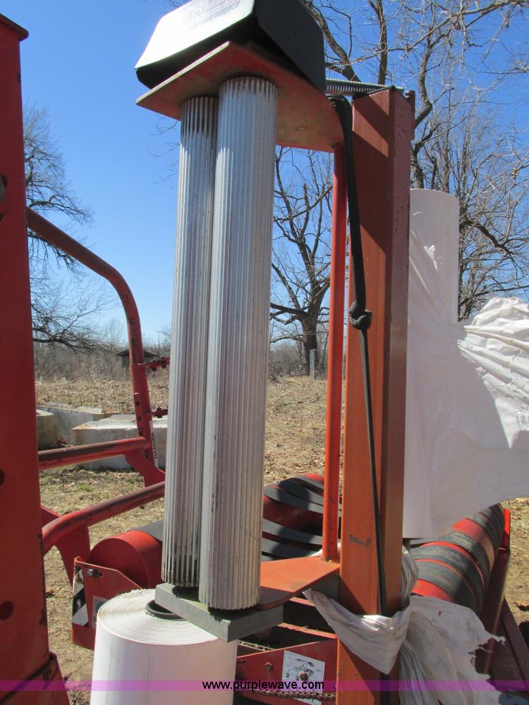 image for item G9339 Underhaug single bale wrap