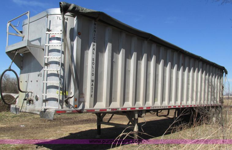 image for item G9341 1997 Spectec AW4510096 live bottom trailer