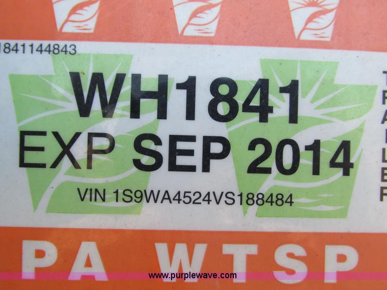 image for item G9341 1997 Spectec AW4510096 live bottom trailer