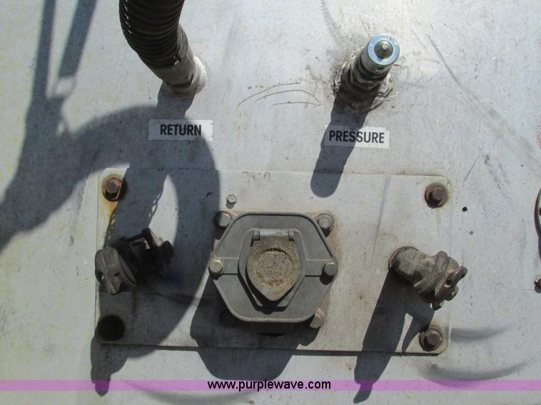 image for item G9341 1997 Spectec AW4510096 live bottom trailer