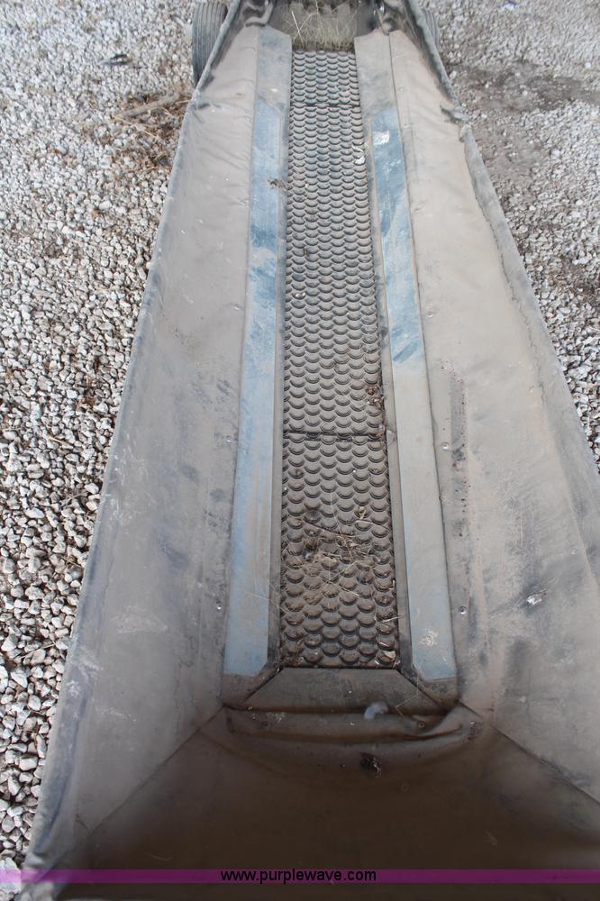image for item H1405 2010 KSI 12UC under car conveyor