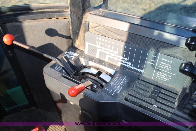 image for item H1420 1981 John Deere 8640 4WD tractor