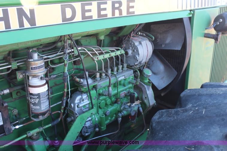 image for item H1420 1981 John Deere 8640 4WD tractor