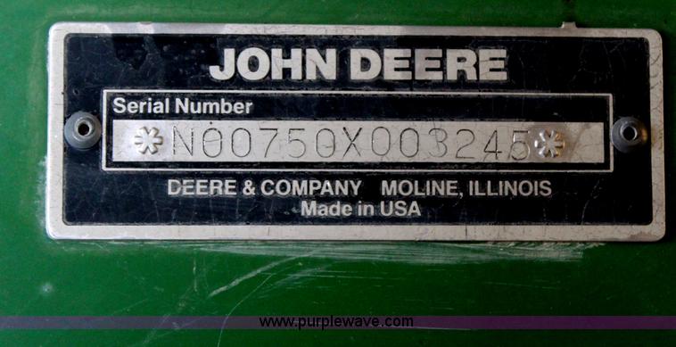 image for item H1443 John Deere 750 no-till drill