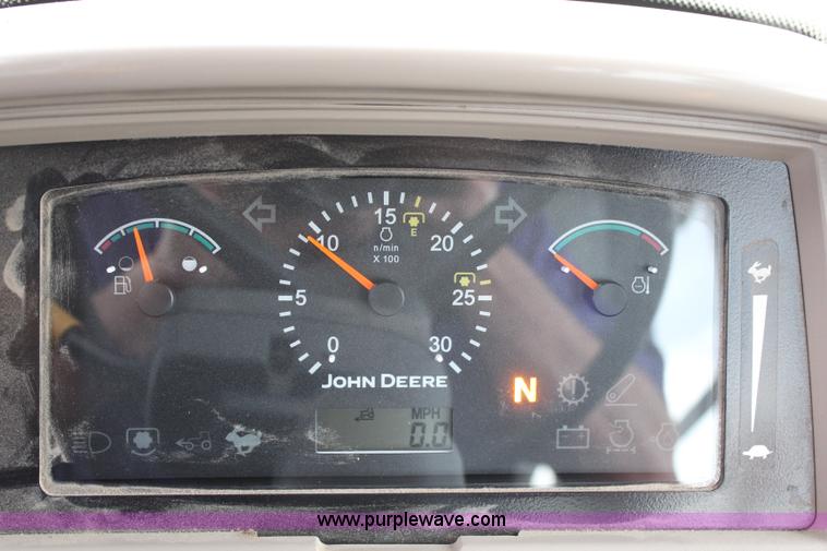 image for item H1480 2010 John Deere 5093E MFWD tractor